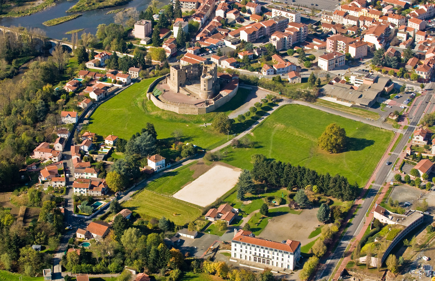 Montrond-les-bains-vue-aerienne.jpg